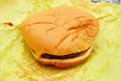 Cheeseburger Watch 2010: Day 28